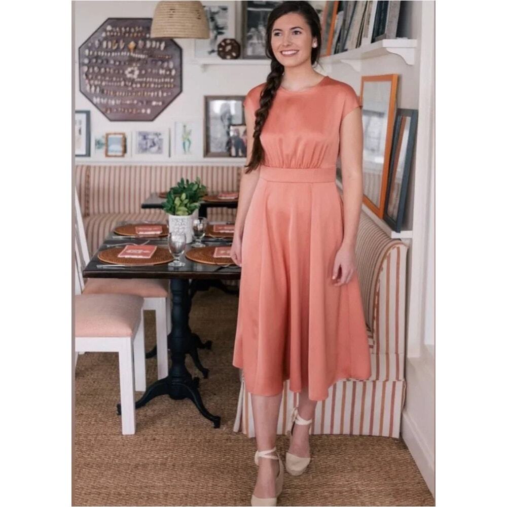 Gal Meets Glam Julia Satin Fit & Flare Midi Dress Langoustino Wedding Size 6